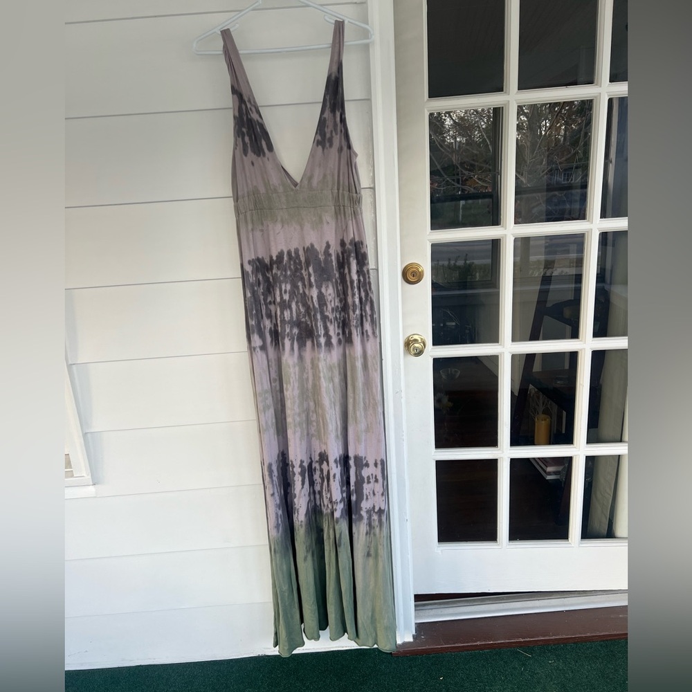 *Alternative Maxi Dress -Grays and green tie-dye
